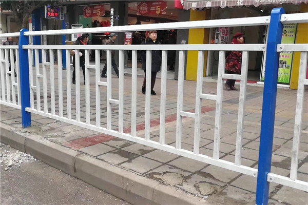 宜君人行道护栏